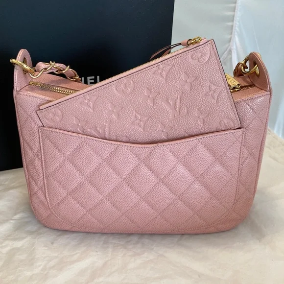 CHANEL Timeless Quilted CC Shoulder Bag - Picture 11 of 16